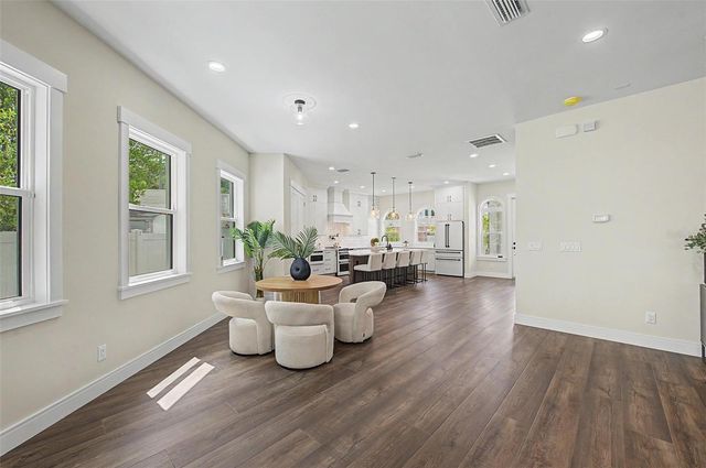 110 S ARRAWANA AVENUE 2, Tampa, FL 33609