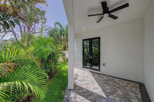 110 S ARRAWANA AVENUE 2, Tampa, FL 33609