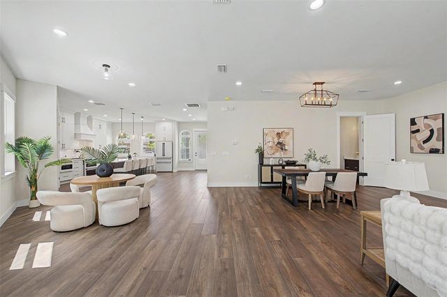 110 S ARRAWANA AVENUE 2, Tampa, FL 33609