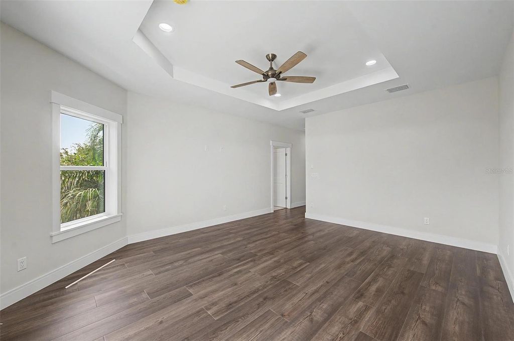 Image 29 of property listing at 110 S ARRAWANA AVENUE 2, Tampa, FL 33609