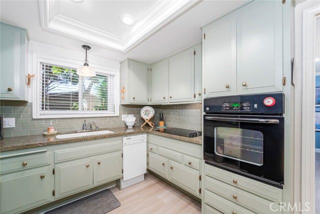 77 Calle Aragon C, Laguna Woods, CA 92637