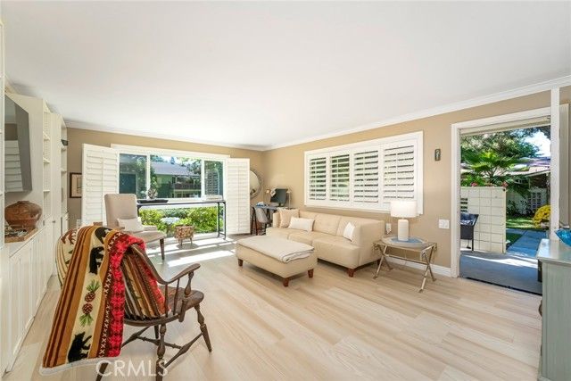 77 Calle Aragon C, Laguna Woods, CA 92637