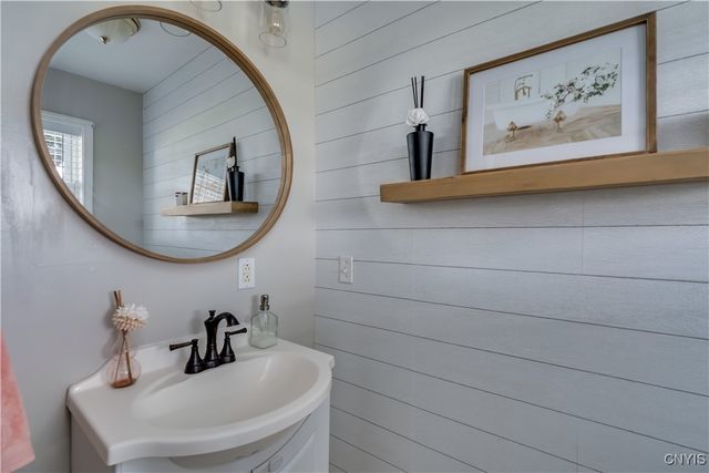 31795 US Route 11, Philadelphia, NY 13673