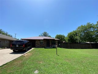 607 W Russell Avenue, Seminole, OK 74868