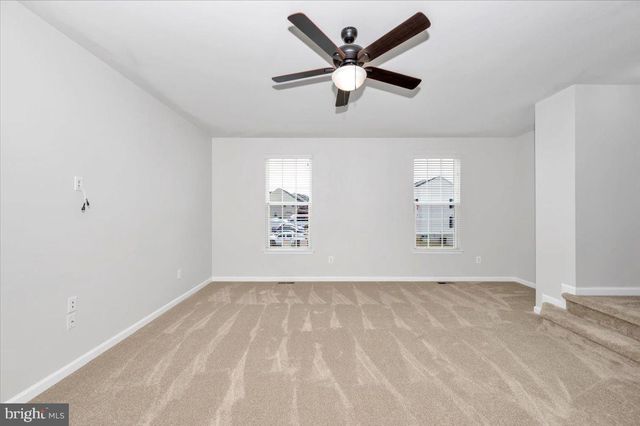 105 MONTREAL WAY, Falling Waters, WV 25419