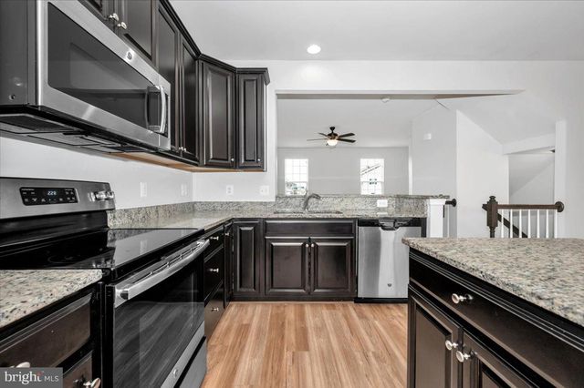 105 MONTREAL WAY, Falling Waters, WV 25419