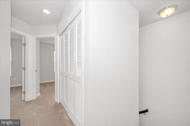 105 MONTREAL WAY, Falling Waters, WV 25419