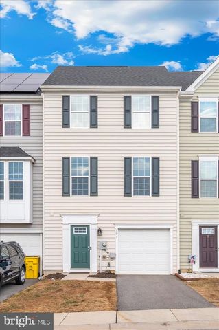 105 MONTREAL WAY, Falling Waters, WV 25419