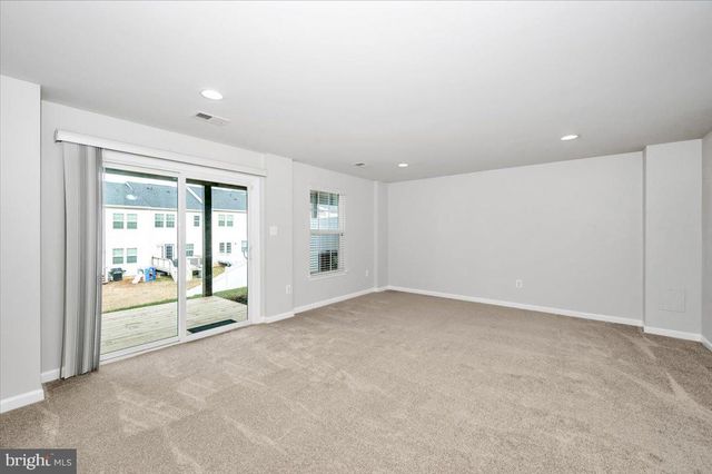 105 MONTREAL WAY, Falling Waters, WV 25419