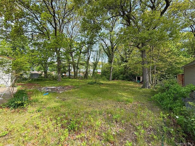 539 Mitchell Street, Uniondale, NY 11553