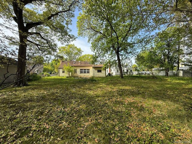 539 Mitchell Street, Uniondale, NY 11553