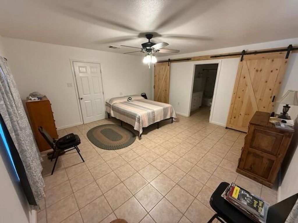Image 49 of property listing at 1600 N Us Hwy 277, Bronte, TX 76933