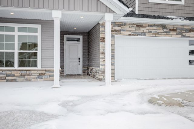 5156 Mira Way W, West Fargo, ND 58078