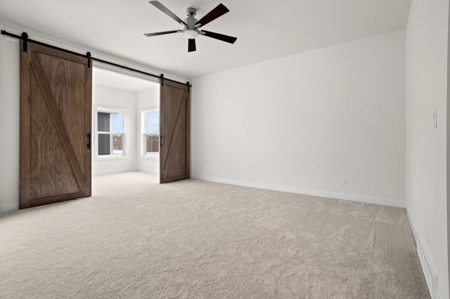 5156 Mira Way W, West Fargo, ND 58078