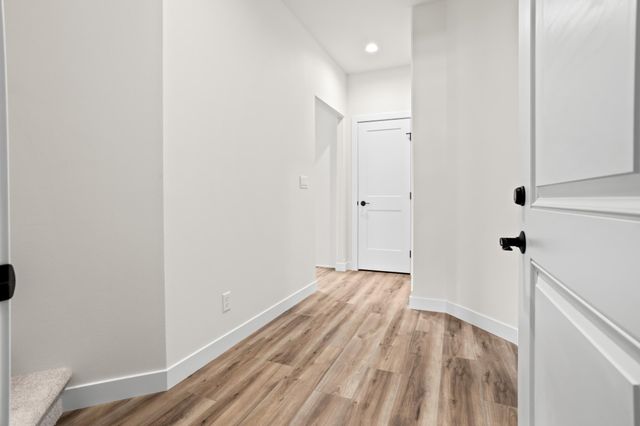 5156 Mira Way W, West Fargo, ND 58078