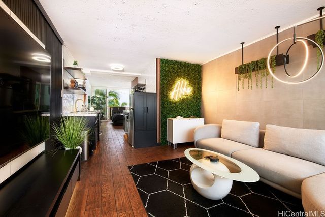 84-965 Farrington Highway A502, Waianae, HI 96792