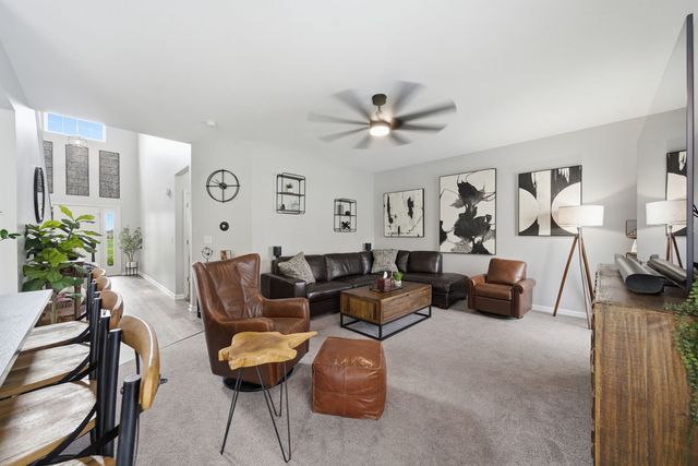 1918 Westridge Boulevard, Bartlett, IL 60103