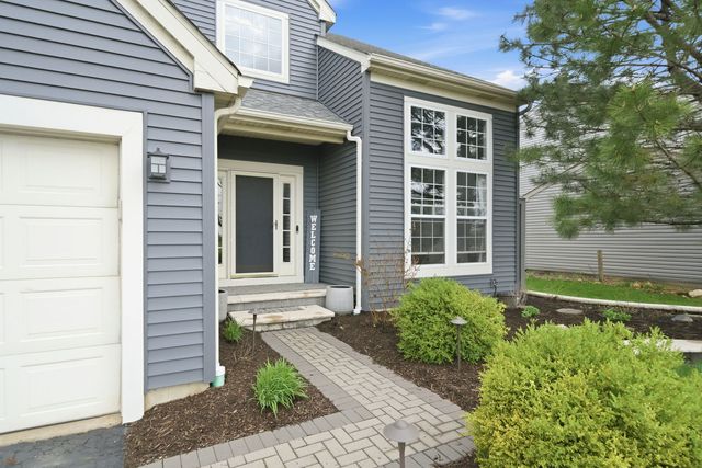 1918 Westridge Boulevard, Bartlett, IL 60103