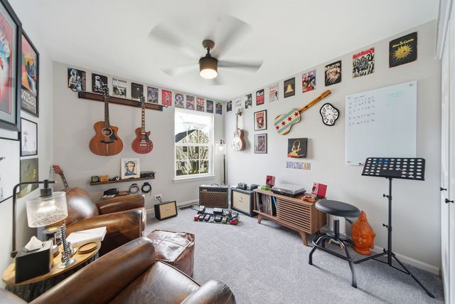 1918 Westridge Boulevard, Bartlett, IL 60103