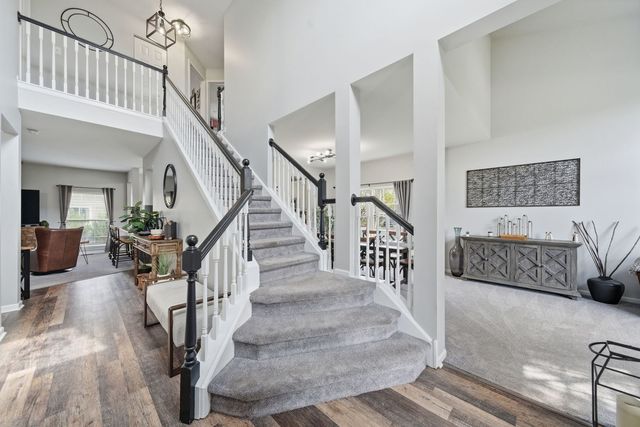 1918 Westridge Boulevard, Bartlett, IL 60103