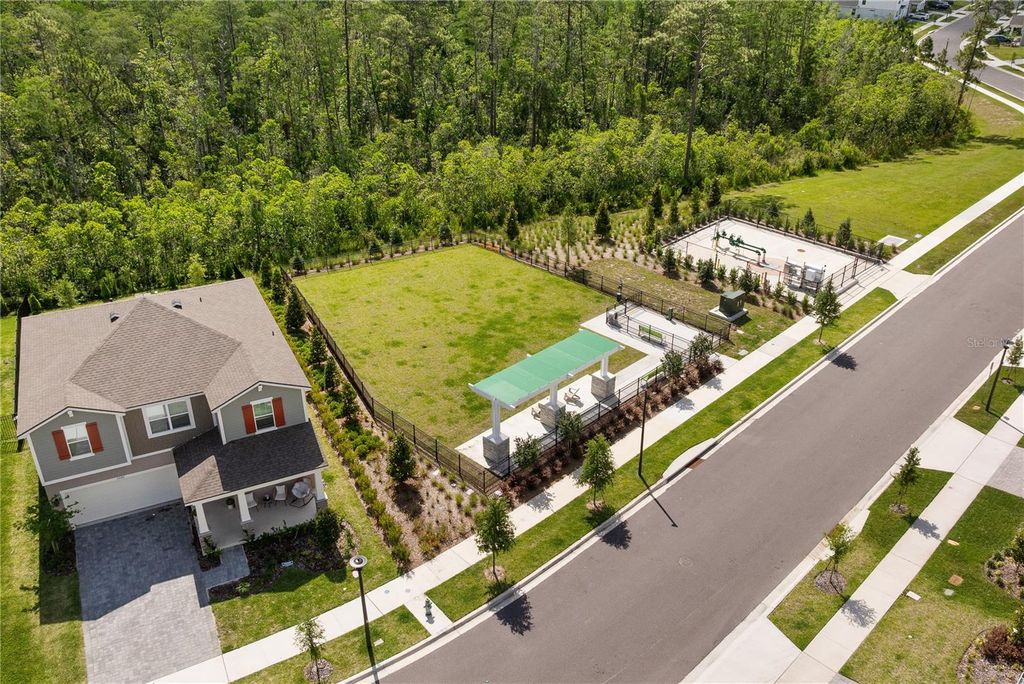 Image 61 of property listing at 12918 PROMISE PLACE, Orlando, FL 32832