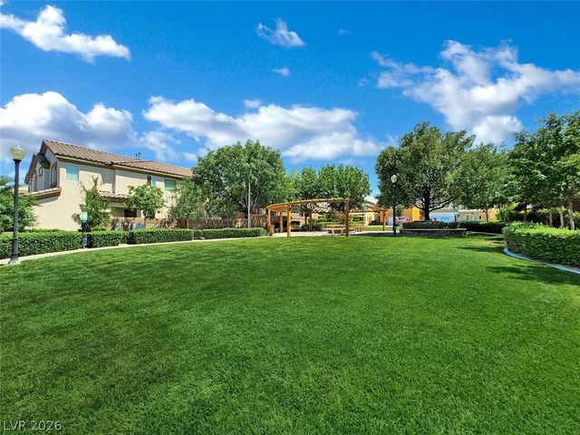 9782 Valmeyer Avenue, Las Vegas, NV 89148