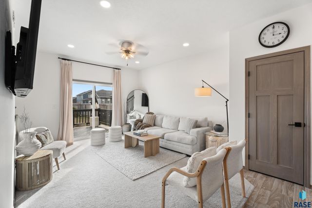 719 Prairieside Trl Trail, Harrisburg, SD 57032