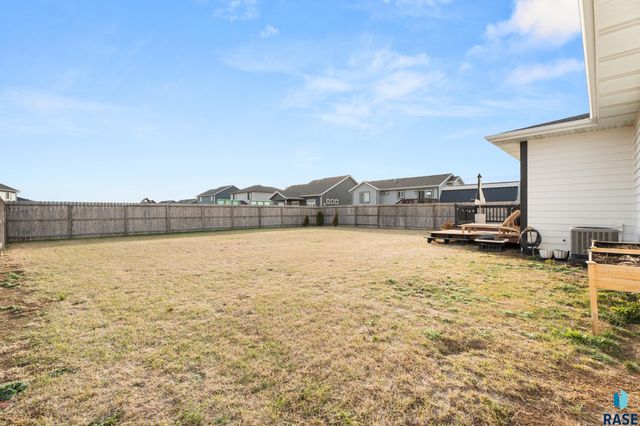 719 Prairieside Trl Trail, Harrisburg, SD 57032