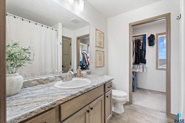 719 Prairieside Trl Trail, Harrisburg, SD 57032