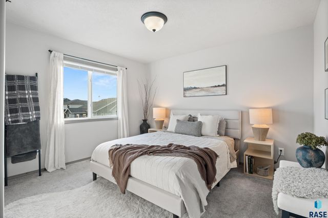 719 Prairieside Trl Trail, Harrisburg, SD 57032