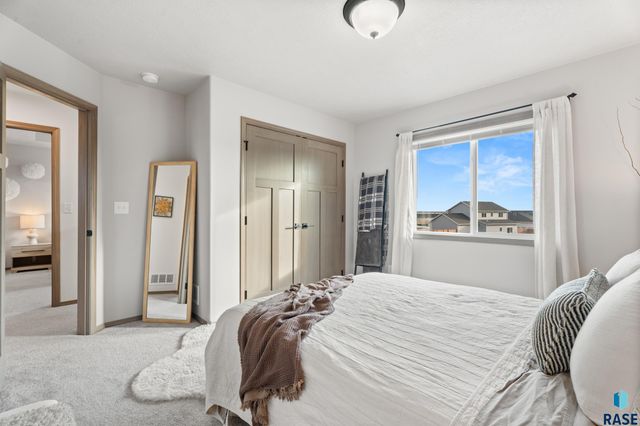 719 Prairieside Trl Trail, Harrisburg, SD 57032