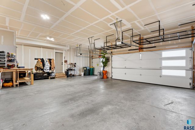 719 Prairieside Trl Trail, Harrisburg, SD 57032