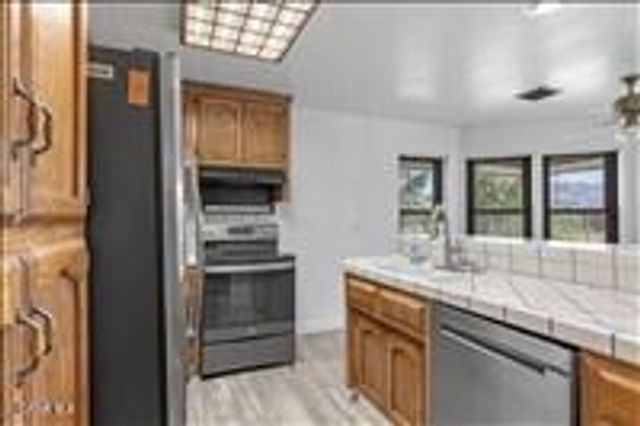 22724 Westwood Boulevard, Tehachapi, CA 93561