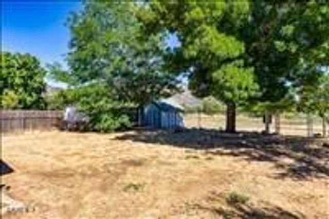 22724 Westwood Boulevard, Tehachapi, CA 93561