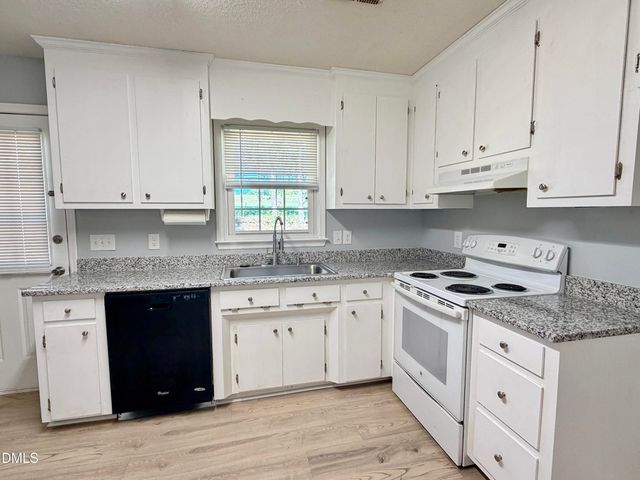 115 Violet Lane, Coats, NC 27521