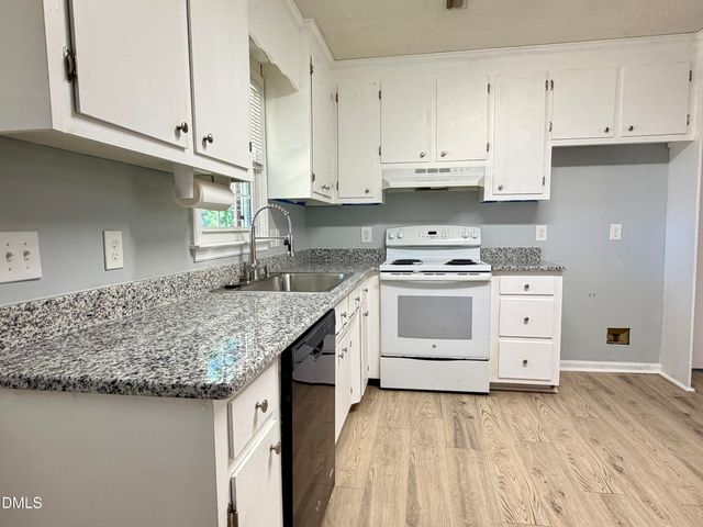 115 Violet Lane, Coats, NC 27521