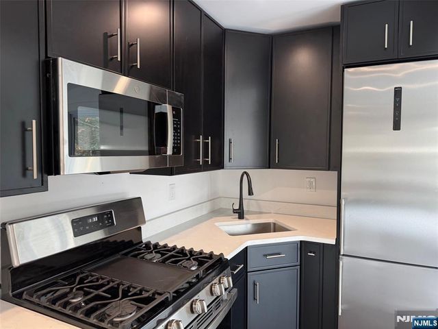 56 Myrtle Avenue 2, Allendale, NJ 07401