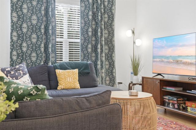 1408 E RIDGEWOOD STREET, Orlando, FL 32803