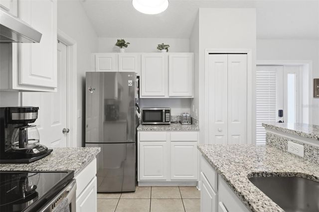 1408 E RIDGEWOOD STREET, Orlando, FL 32803