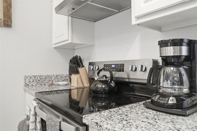 1408 E RIDGEWOOD STREET, Orlando, FL 32803