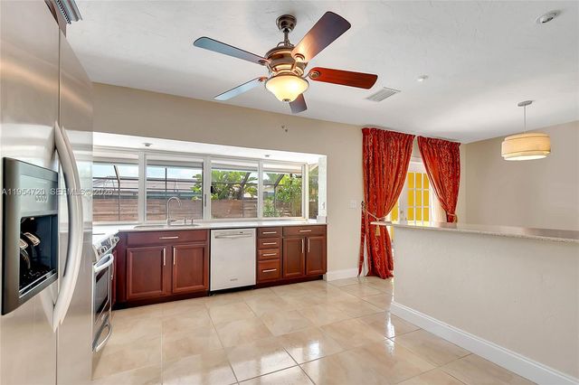 8275 SW 206th Ter, Cutler Bay, FL 33189