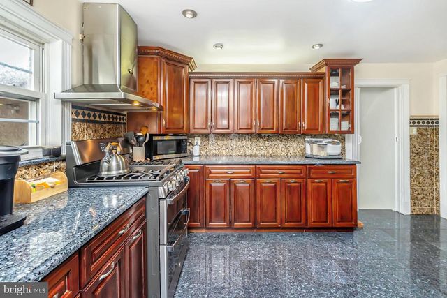 320 PROSPECT RD, Springfield, PA 19064