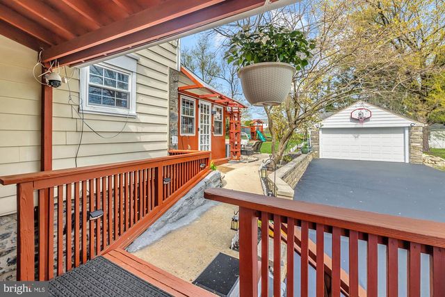 320 PROSPECT RD, Springfield, PA 19064