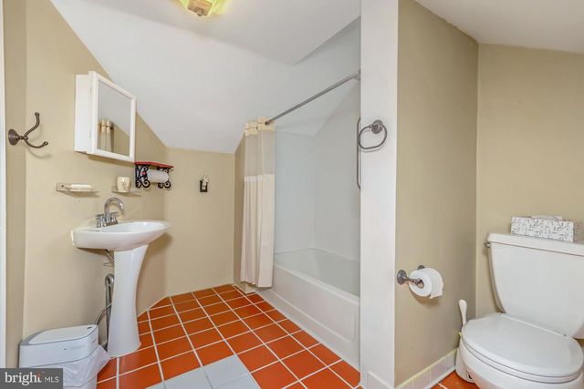 320 PROSPECT RD, Springfield, PA 19064