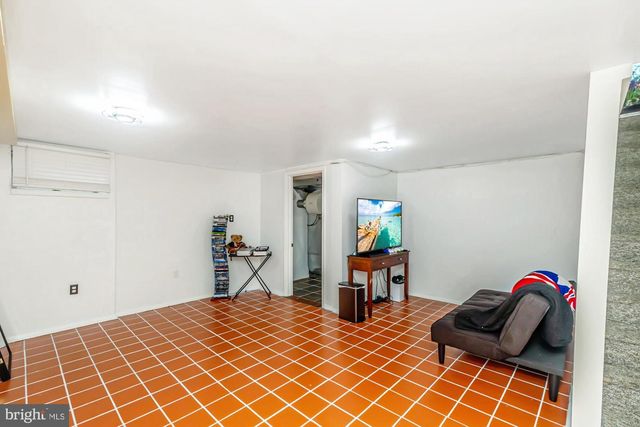 320 PROSPECT RD, Springfield, PA 19064