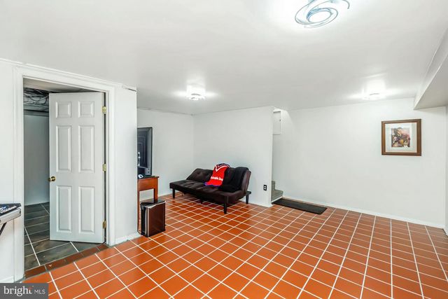 320 PROSPECT RD, Springfield, PA 19064