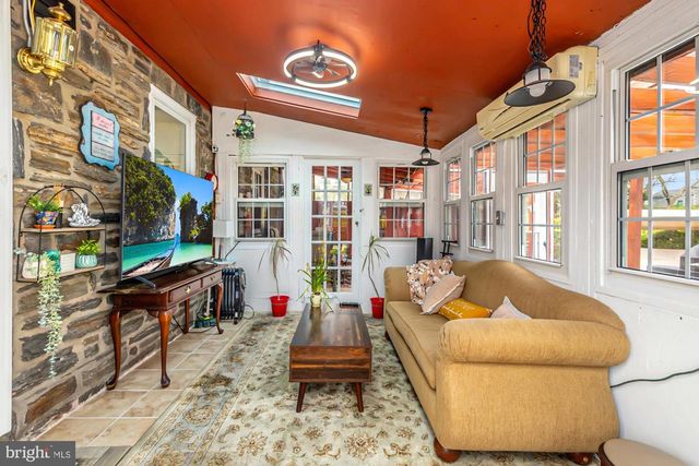 320 PROSPECT RD, Springfield, PA 19064