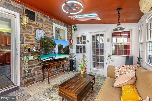 320 PROSPECT RD, Springfield, PA 19064