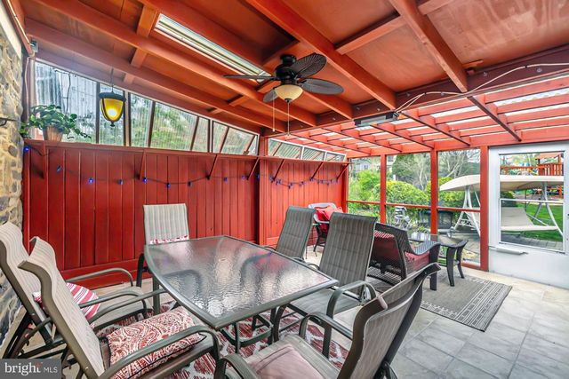 320 PROSPECT RD, Springfield, PA 19064