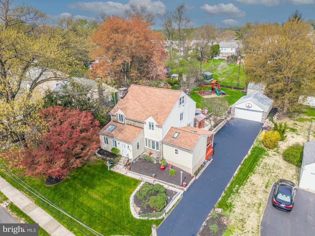 320 PROSPECT RD, Springfield, PA 19064